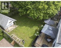 26 PEACHTREE Crescent - 37