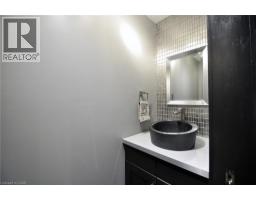 12 KARALEE Crescent - 28
