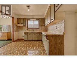 34 WINDRUSH Crescent - 21