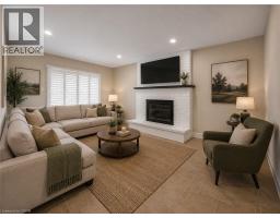 16 GLENNIE Court - 16