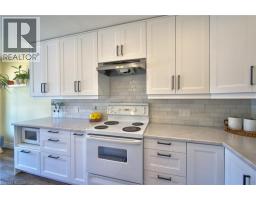 6 MARCON Court - 7
