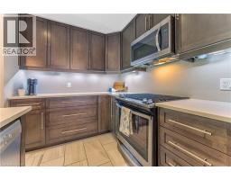 132 TEMPLEWOOD Drive - 16