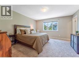 132 TEMPLEWOOD Drive - 26
