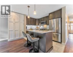132 TEMPLEWOOD Drive - 9