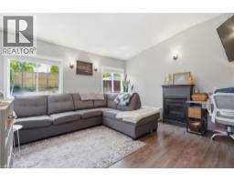 222 PARK Row - 13