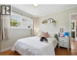 222 PARK Row - 16