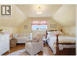 222 PARK Row - 19