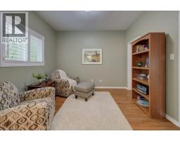545 LAURELWOOD Drive UnitNo. 13 - 17