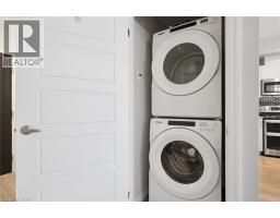 35 KINGSBURY Square UnitNo. 214 - 30