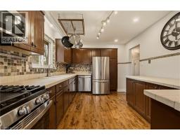 21 MILVERTON Close - 15