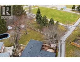 21 MILVERTON Close - 39