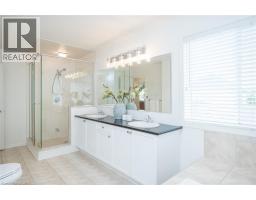1280 CHRISTIE Circle - 35