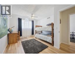 371 UNIVERSITY DOWNS Crescent - 25