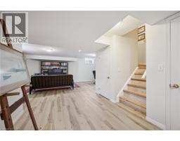 371 UNIVERSITY DOWNS Crescent - 28