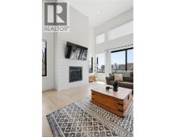 4642 ANDERSON Avenue - 11