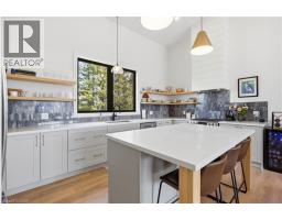4642 ANDERSON Avenue - 17