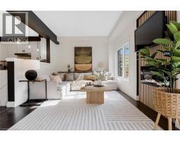 195 HARDCASTLE Drive - 21