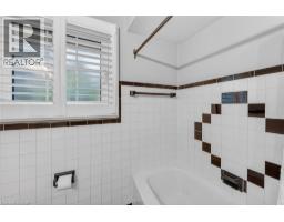 187 COUNCIL Crescent - 16