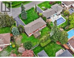 187 COUNCIL Crescent - 46