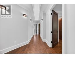 64 RAVINA Crescent - 24