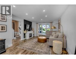 423 KNIGHTSBRIDGE Crescent - 11