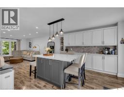 423 KNIGHTSBRIDGE Crescent - 13