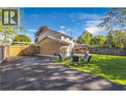 423 KNIGHTSBRIDGE Crescent - 36