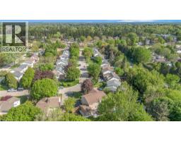 423 KNIGHTSBRIDGE Crescent - 41