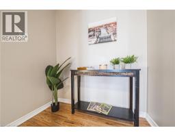 67 VALLEYVIEW Road UnitNo. 46 - 11