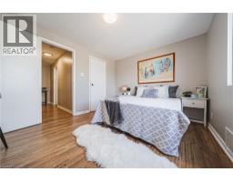 67 VALLEYVIEW Road UnitNo. 46 - 15
