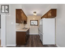2700 BARTON Street E UnitNo. 31 - 14