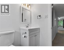 2700 BARTON Street E UnitNo. 31 - 21