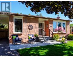 7 IRVING Court - 2