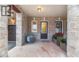 40 ZINFANDEL Drive UnitNo. 3 - 8
