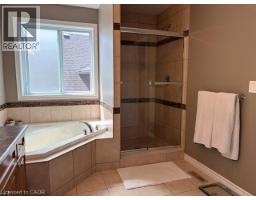 455 ALAN Crescent - 13
