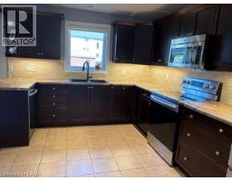 455 ALAN Crescent - 7
