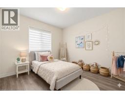 1364 SYCAMORE Garden - 32