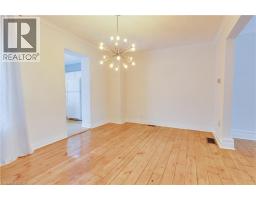 808 MONMOUTH Road - 10