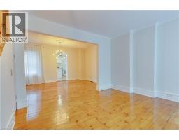 808 MONMOUTH Road - 8