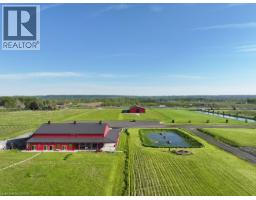 4581 SERVICE Road N - 14