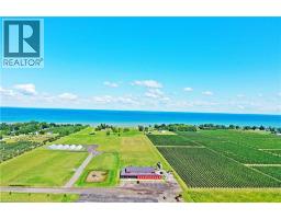 4581 SERVICE Road N - 21