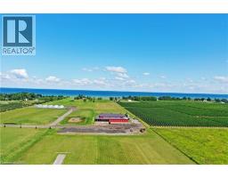 4581 SERVICE Road N - 32