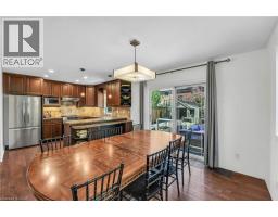 25 PARK Street E - 12