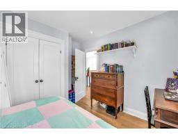 25 PARK Street E - 24