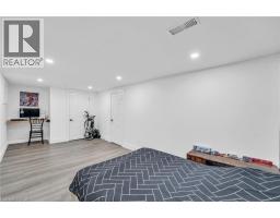 25 PARK Street E - 29