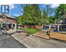 25 PARK Street E - 34