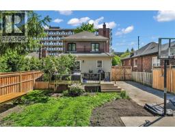 25 PARK Street E - 38