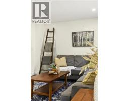 42 BRIDLEWOOD Drive - 7