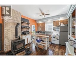 545 MAIN Street E - 16