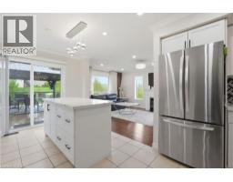 177 WATSON Road N - 8